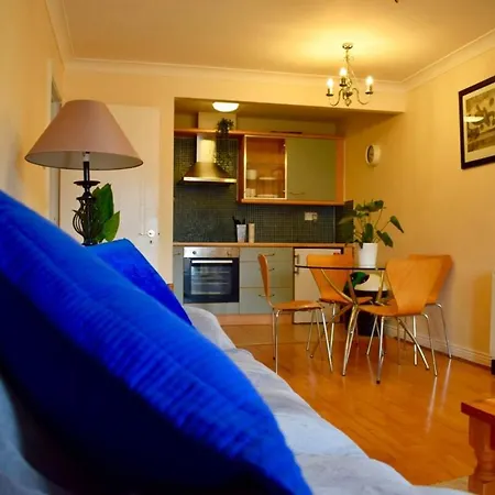 Apartment 2 Bedroom Beside Merrion Square Dublin