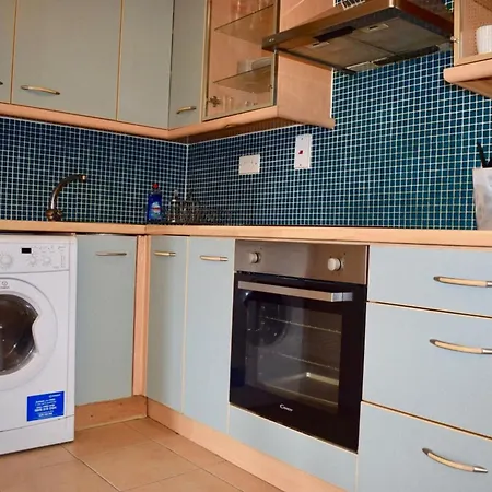 Apartment 2 Bedroom Beside Merrion Square *